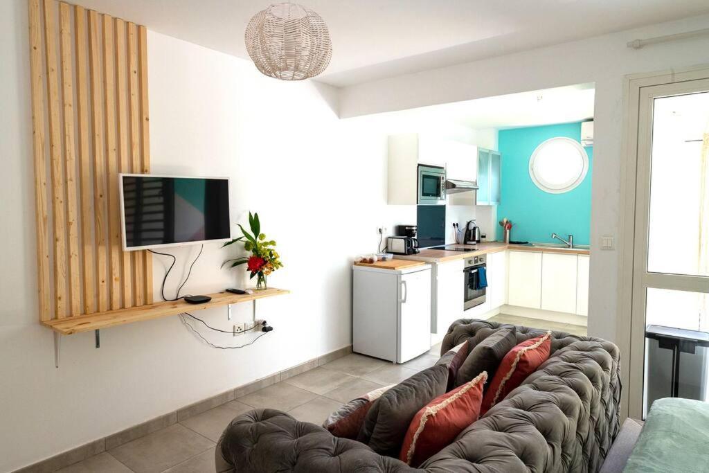 Nuage & Cocon, Jardin, Wifi Et Parking Prive Apartment Fort-de-France Exterior photo